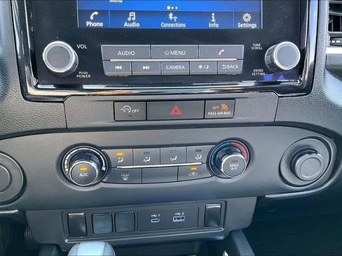 Certified 2023 Nissan Frontier SV w/ Tow Package RWD image 15