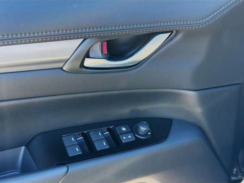 New 2025 MAZDA CX-5 AWD 2.5 S w/ Preferred Package image 23