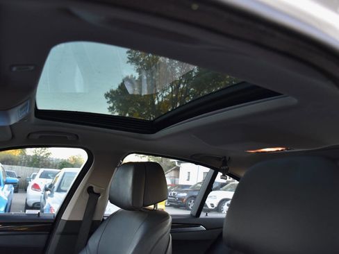 Used 2016 BMW 535i xDrive Sedan image 21