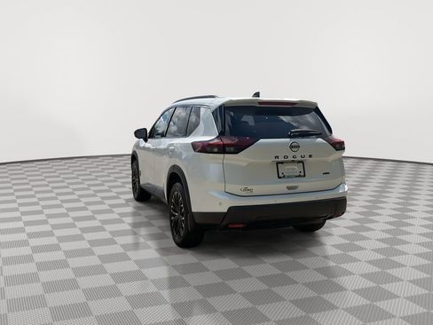 New 2026 Nissan Rogue SV AWD/4WD image 8