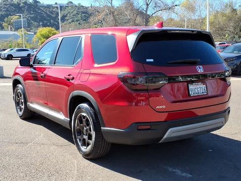 Certified 2025 Honda Pilot EX-L image 7
