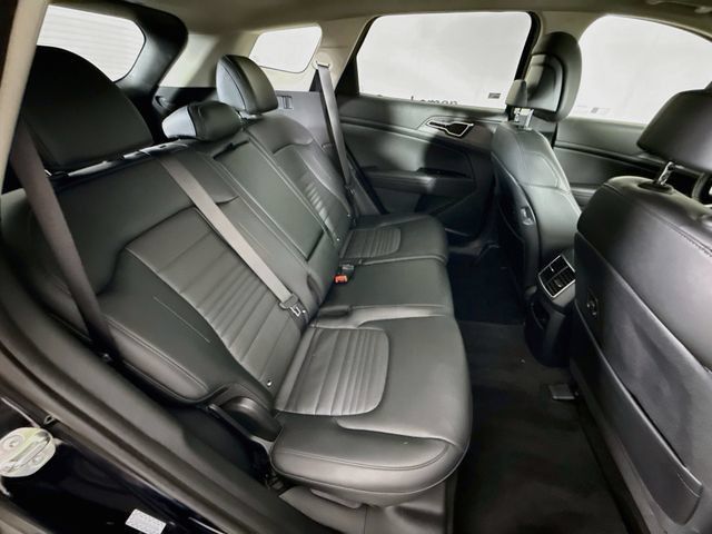 Used 2025 Kia Sportage SX FWD image 29