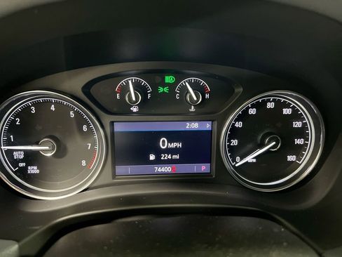 Used 2023 Buick Enclave Essence w/ Experience Buick Package FWD image 12