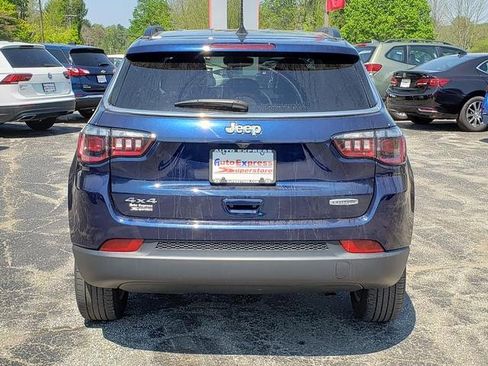 Used 2021 Jeep Compass Latitude w/ Convenience Group AWD/4WD image 6