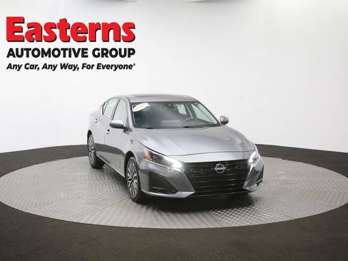 Used 2023 Nissan Altima 2.5 SV w/ SV Premium Package AWD/4WD image 51