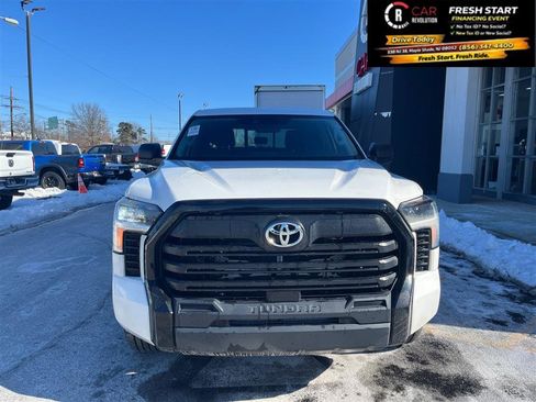 Used 2022 Toyota Tundra SR w/ SR Tow Package image 2