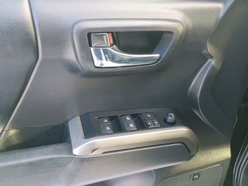 Used 2022 Toyota Tacoma Limited w/ Nightshade Package image 23