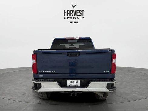 Used 2022 Chevrolet Silverado 2500 LTZ w/ LTZ Plus Package image 5