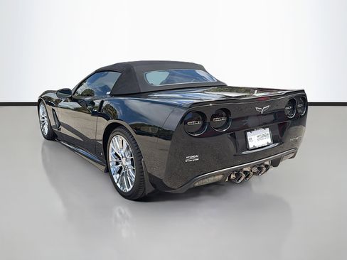 Used 2008 Chevrolet Corvette Base w/ Preferred Equipment Group image 5