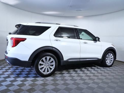 Used 2023 Ford Explorer Limited w/ Limited Technology Package AWD/4WD image 6