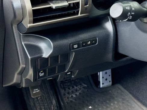 Used 2015 Lexus IS 250 w/ F-Sport Package image 10