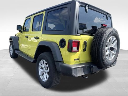 Used 2023 Jeep Wrangler Unlimited Sport AWD/4WD image 12