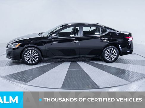 Used 2025 Nissan Altima 2.5 SV image 4