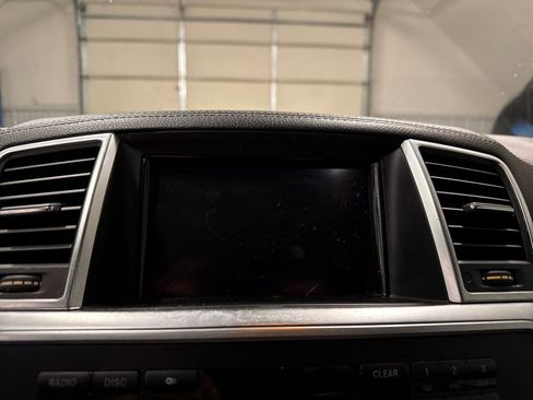 Used 2013 Mercedes-Benz GL 450 4MATIC image 11