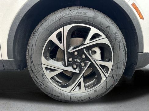New 2026 Lincoln Nautilus Premier w/ Equipment Group 102A AWD/4WD image 8