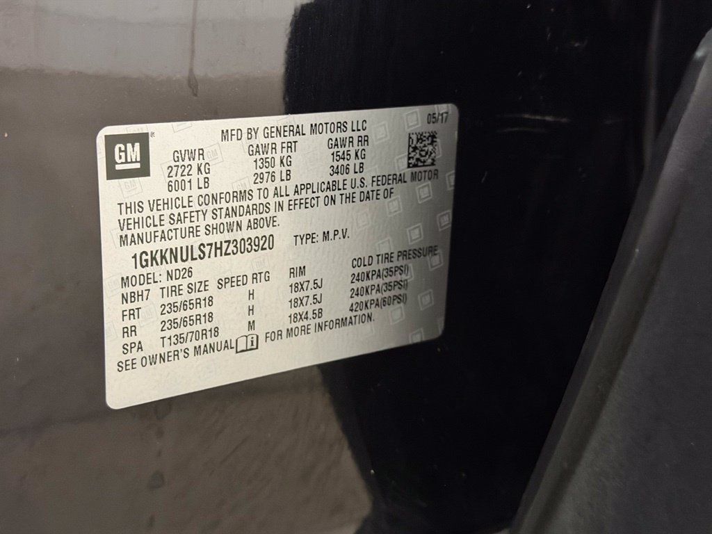 Certified 2017 GMC Acadia SLT AWD/4WD image 35