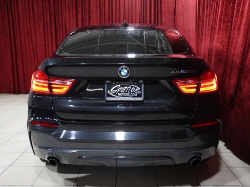Used 2018 BMW X4 M40i image 10