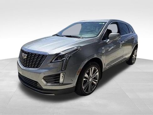 Used 2024 Cadillac XT5 Premium Luxury w/ Technology Package FWD image 1