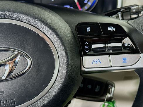 Used 2023 Hyundai Tucson SE FWD image 14