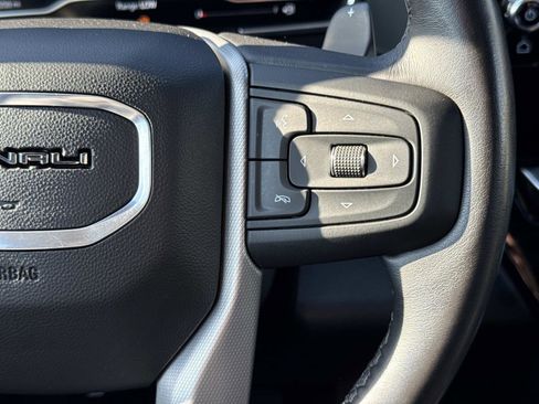 Used 2023 GMC Sierra 1500 Denali w/ Denali Reserve Package AWD/4WD image 8