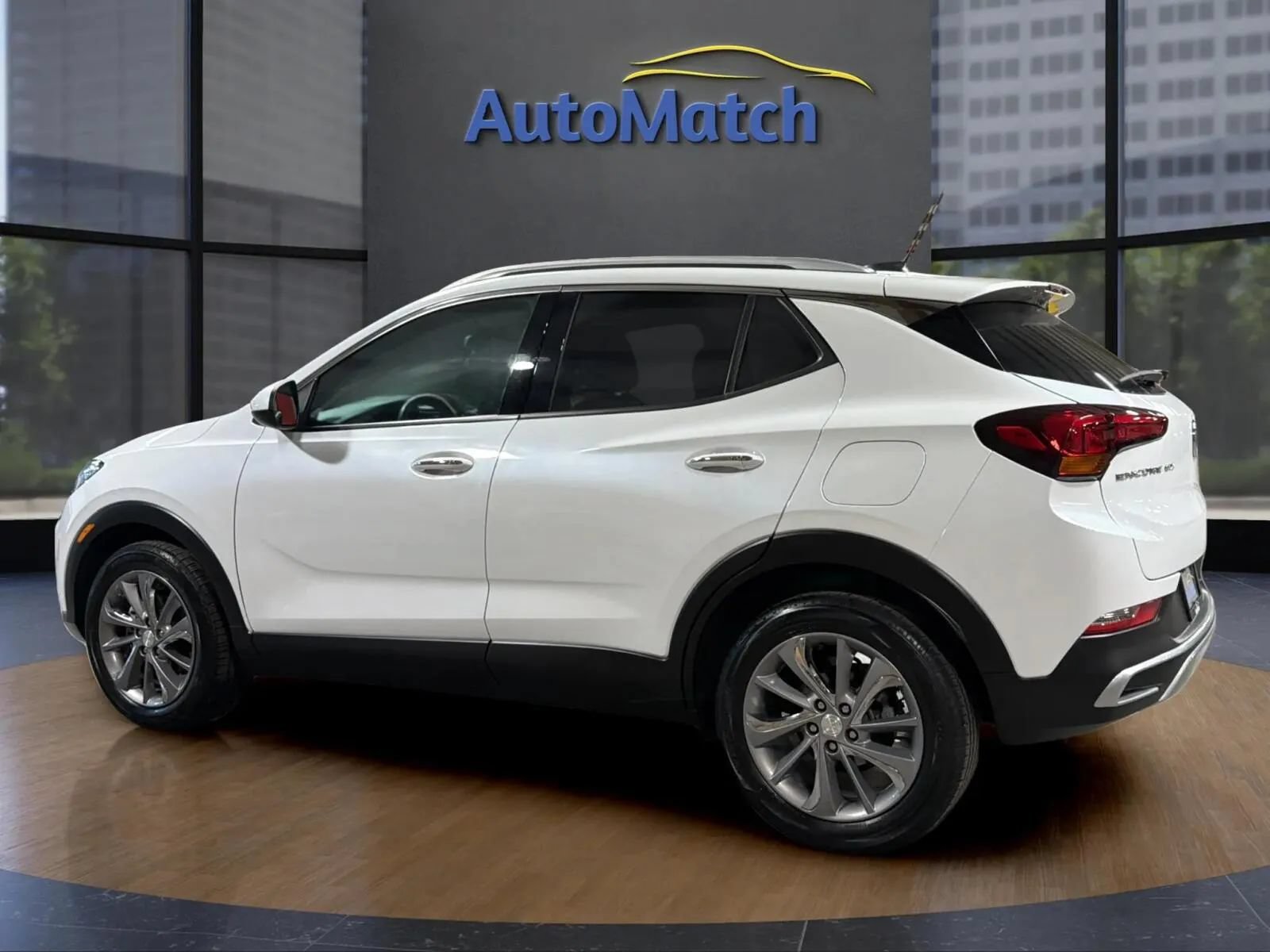 Used 2023 Buick Encore GX Essence w/ Experience Buick Package FWD image 8
