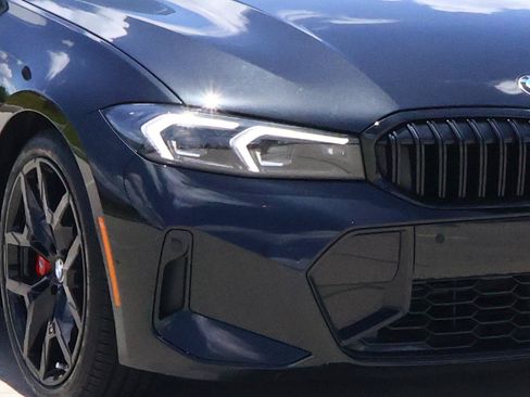 Used 2025 BMW 330i Sedan w/ M Sport Package RWD image 8