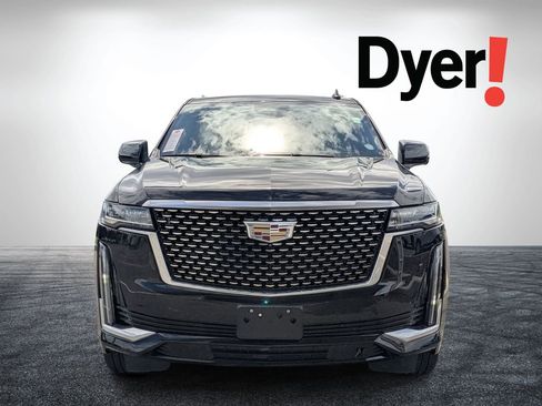 Used 2022 Cadillac Escalade ESV Premium Luxury AWD/4WD image 9