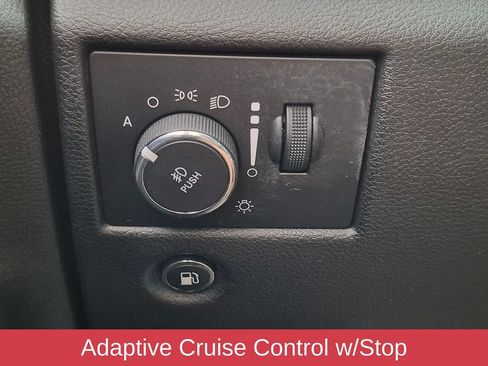 Used 2020 Jeep Grand Cherokee Limited w/ Trailer Tow Group IV AWD/4WD image 16