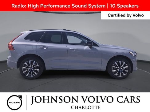 Used 2025 Volvo XC60 B5 Core AWD/4WD image 4