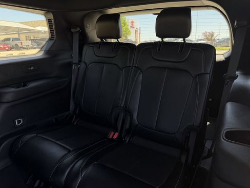 Used 2024 Jeep Grand Cherokee L Limited w/ Luxury Tech Group II AWD/4WD image 30