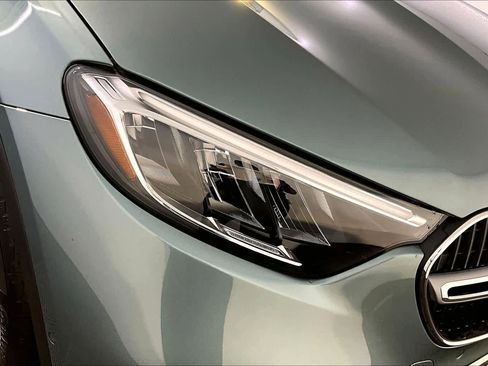 New 2026 Mercedes-Benz GLC 300 4MATIC image 16