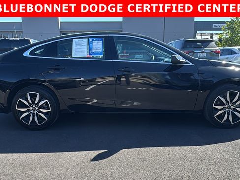 Used 2025 Chevrolet Malibu RS w/ LPO, Floor Liner Package image 4