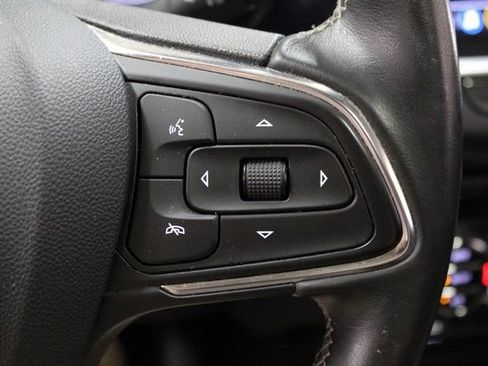 Used 2023 Buick Encore GX Essence w/ Experience Buick Package FWD image 25