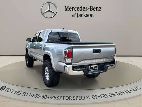 Used 2023 Toyota Tacoma TRD Sport AWD/4WD image 6