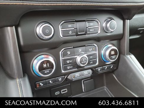 Used 2024 GMC Yukon AT4 w/ Technology Package image 19