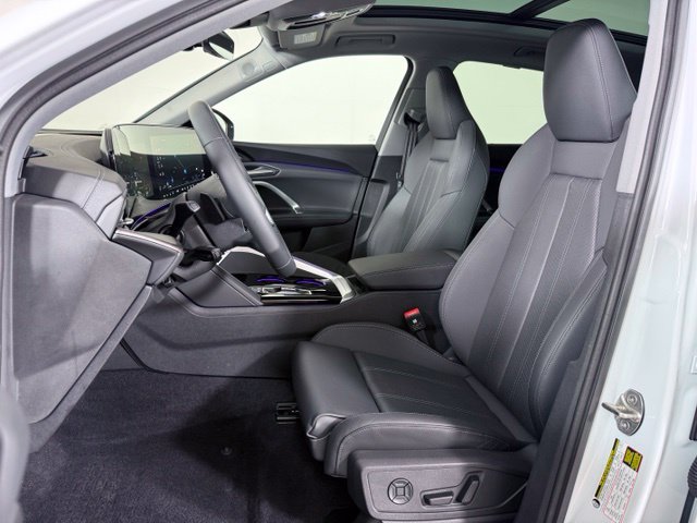Certified 2025 Audi Q5 Premium w/ Premium Plus AWD/4WD image 18