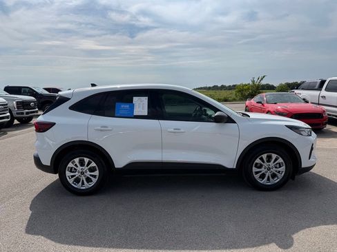 Used 2025 Ford Escape Active FWD image 31