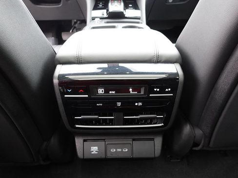 New 2026 Acura MDX SH-AWD image 26