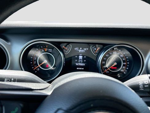Used 2021 Jeep Wrangler Unlimited Sport AWD/4WD image 37
