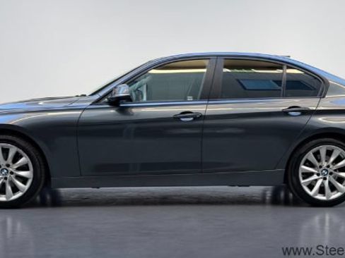 Used 2018 BMW 320i Sedan RWD image 3