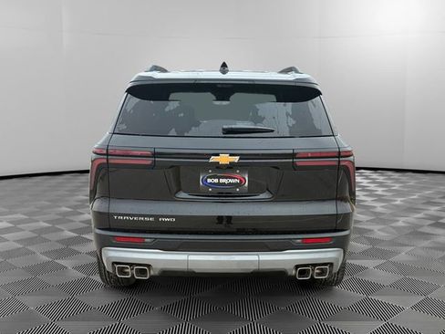 New 2026 Chevrolet Traverse LT w/ Sun and Wheel Package image 4