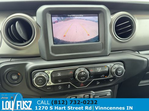 Used 2021 Jeep Wrangler Unlimited Sport AWD/4WD image 21
