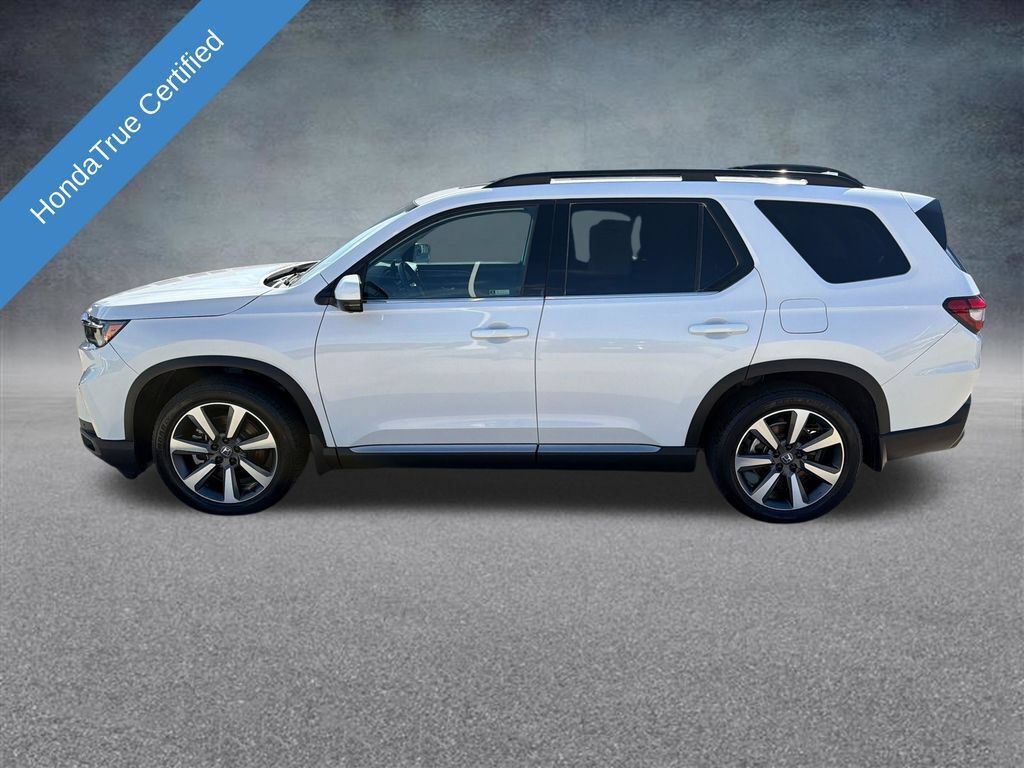 Certified 2023 Honda Pilot Elite image 2
