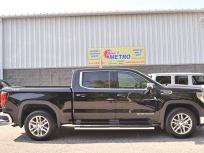 Used 2020 GMC Sierra 1500 SLE w/ SLE Value Package