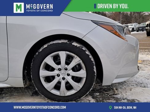 Used 2023 Toyota Corolla LE image 8