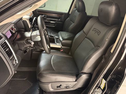 Used 2016 RAM 3500 Laramie AWD/4WD image 47