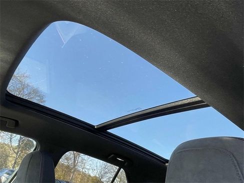 New 2026 Chevrolet Blazer EV RS image 13