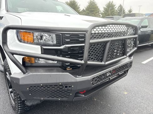 Used 2021 Chevrolet Silverado 1500 Custom Trail Boss w/ Realtree Special Edition image 2