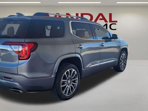 Used 2021 GMC Acadia Denali w/ Denali Technology Package FWD image 8