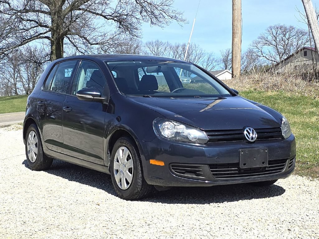 Used 2013 Volkswagen Golf 4-Door FWD image 7